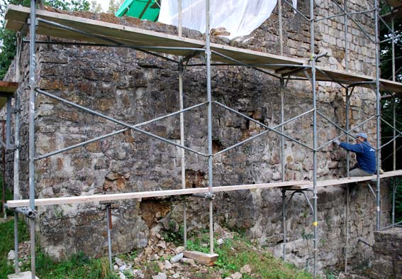 Conservation of Tegerfelden castle ruin, Switzerland
