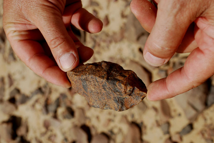 Egypt (Wadi Abu Subeira, Aswan): lithic from the Old Stone Age