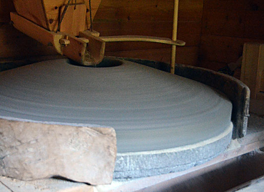 Hyllestad millstones still in use