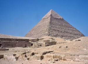 Old Kingdom quarry at Giza. In the background: Chephren's pyramid Old Kingdom quarry at Giza. In the background: Chephren's pyramid