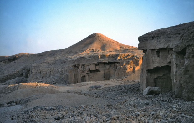 This is just the place where we bumped into the Wadi el-Muluk limestone quarry at sunset in the winter of 1999. Photo: Per Storemyr