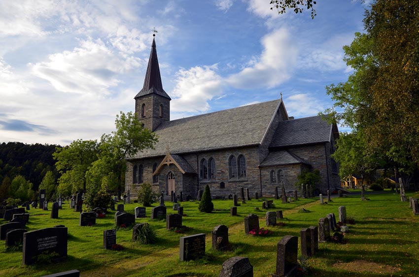 Norway: Rissa 19th century church in the central part of the country. Made entirely from local granodiorite gneiss. Photo: Per Storemyr.