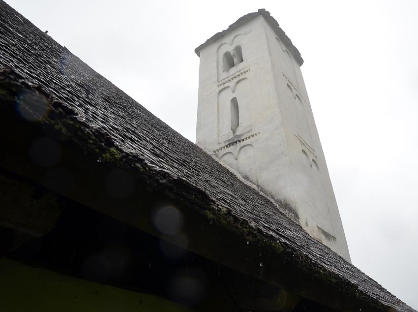 Switzerland: The roofs of medieval churches were made in from many different materials, most often wood shingle. Here's an example from Sogn Sievi in Brigels, Canton Graubünden. Photo: Per Storemyr.