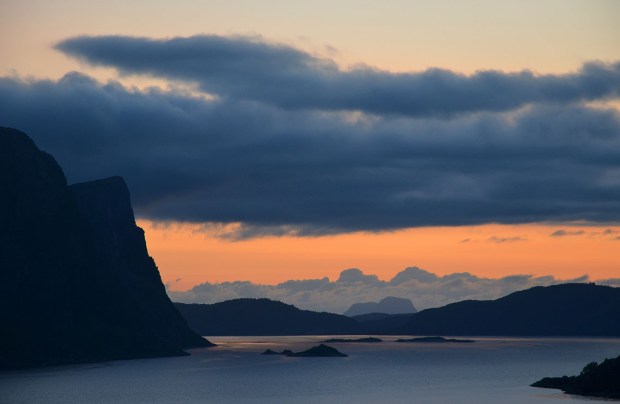 Åfjorden, Lihesten (left) and Alden (in the background). This is my Hyllestad from our balcony. Photo by Per Storemyr