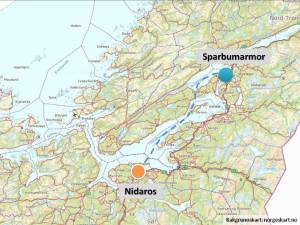 Sparbu var et av de viktigste ressursentra for stein i Trondheimsregionen i middelalderen. Og herfra kom det både søyler og gravplater i skinnende hvit marmor til Nidarosdomen.