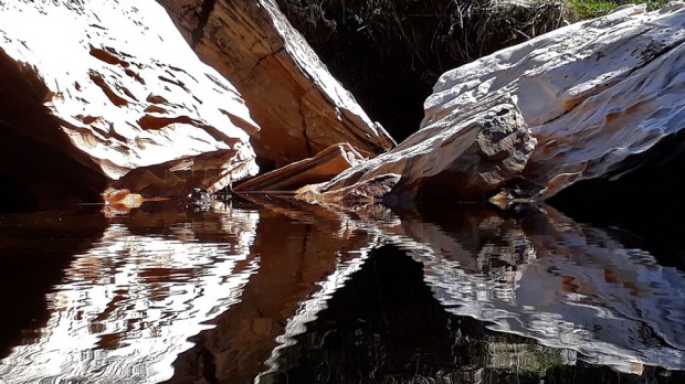 This is our marble! It mainly consists of calcite, but it is impure, with occurences of mica, quartz and perhaps rhodochrosite.