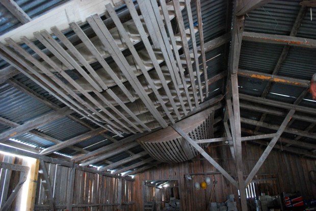 Vekkstuede buestillaser for testing av hvelvinger som skulle bygges med ildfaststein i kleber. Foto: Per Storemyr