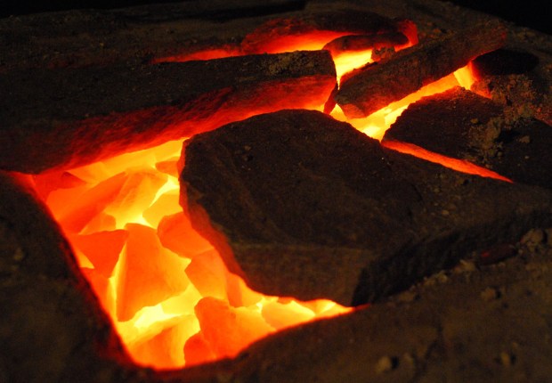 Gulglødende kalk markerer at det begynner å nærme seg slutten.