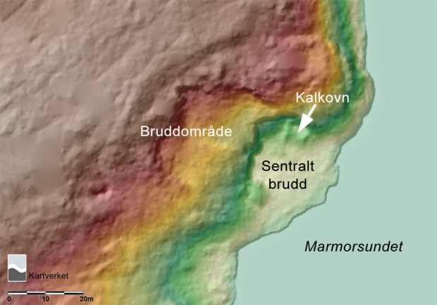 Lidarkart som viser utbredelsen til bruddet på Marmorøyen og plassering av kalkovn. Modifisert fra hoydedata.no