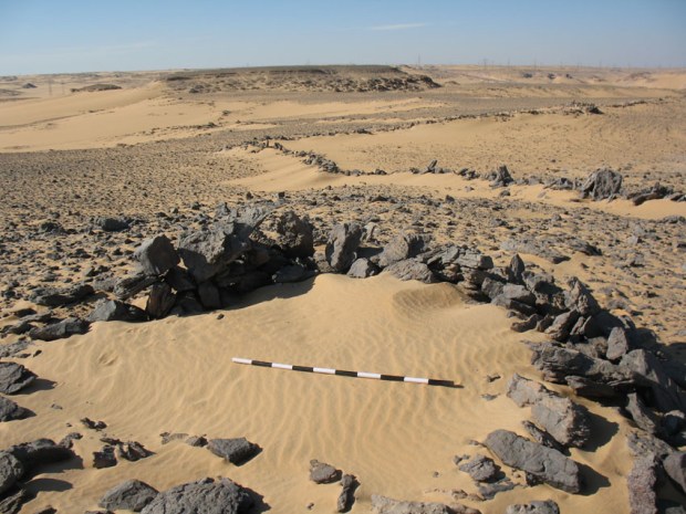 Game drive with associated lookout in the Aswan region. Photo by Per Storemyr