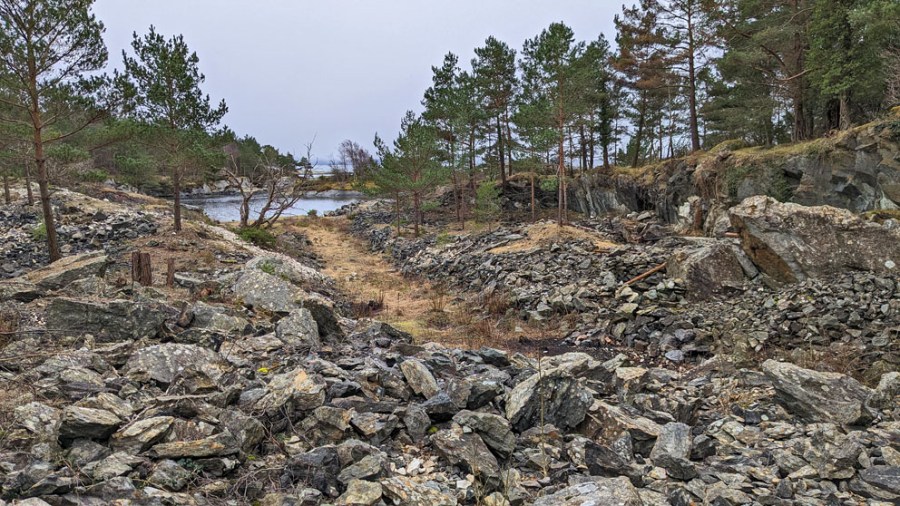 En relativt modrne del av dolomittbruddet på Talgje. Foto: Per Storemyr