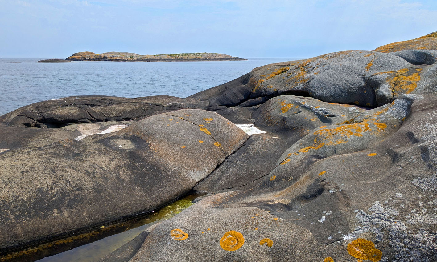 Isskurt berg med Skagerrak rett imot. Lille Buskjær. Foto: PS